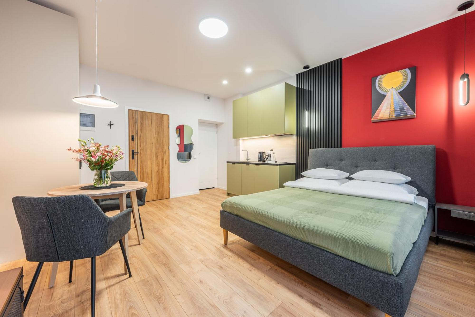 Apartamenty Tespis - Historic House Next To The Cathedral In The City Centre Katowice Bagian luar foto